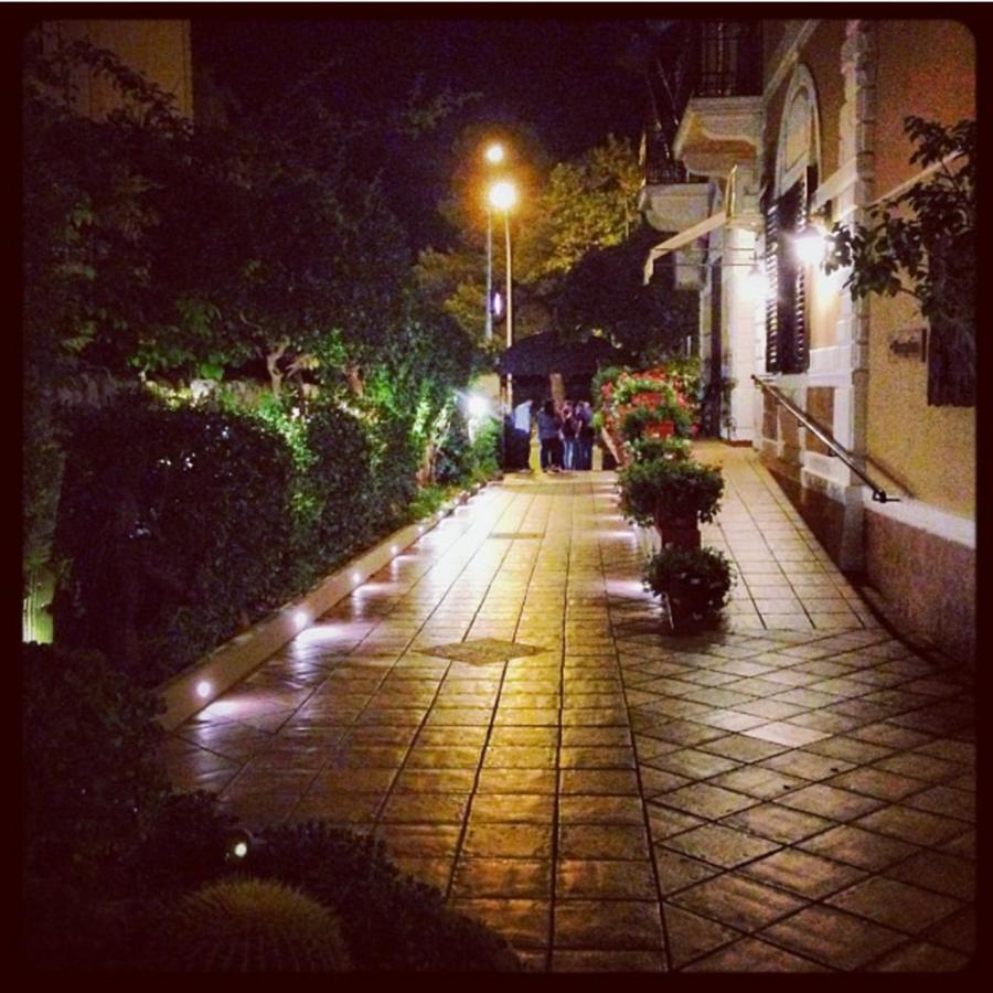 Hotel Villa Esperia Palermo Exterior photo